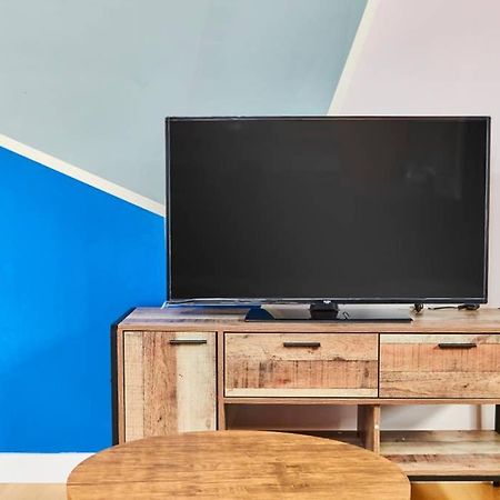 New - The Chique Scandic Cambridge Abode - Parking Εξωτερικό φωτογραφία